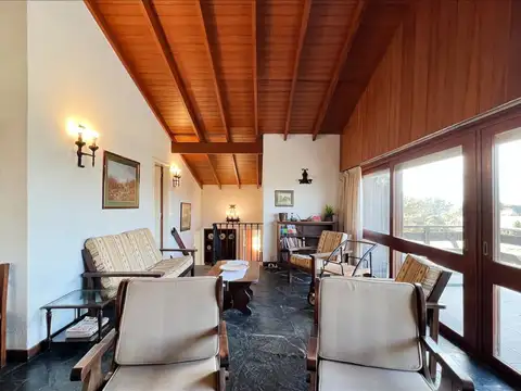 Casa - Alquiler temporario - Argentina, Pinamar - Av. Libertador 2800