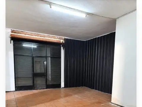 ALQUILER DE GALPÓN – 165 m² CUBIERTOS APROX – FRENTE A LA CANCHA DE ALMAGRO