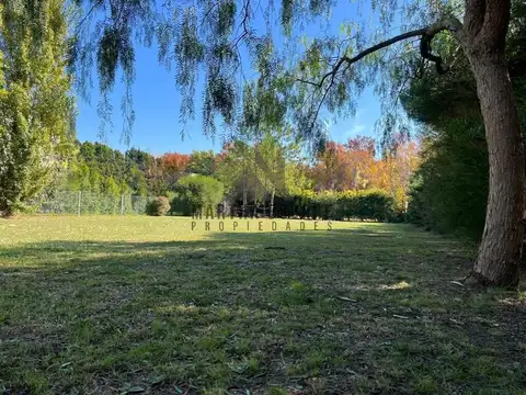 Terreno en Venta en Barrio Villa Rosa, USD 75.000