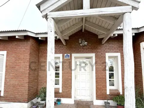Casa en Venta con 1 cochera