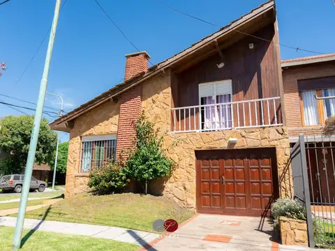 Casa en Barrio Zacagnini - A metros del mar