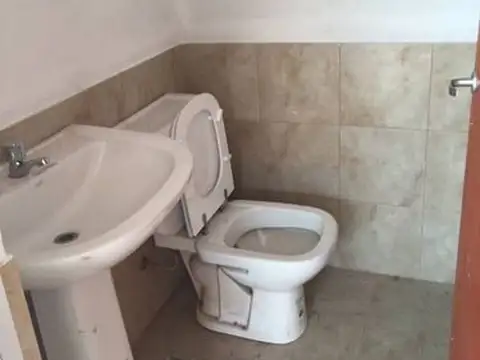 Colón esquina 14 de Febrero 700