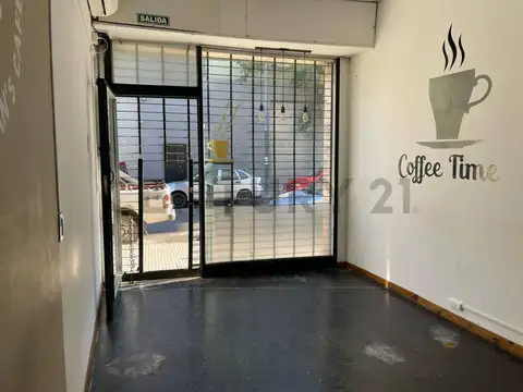 Local en Alquiler en Floresta, $ 720.000