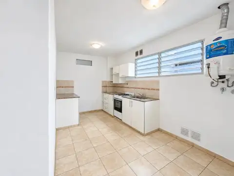 Departamento 3 ambientes con balcon