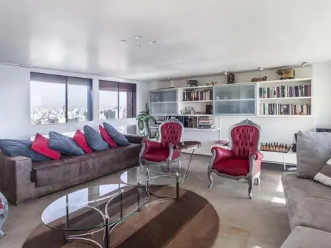 Departamento en Venta con 2 cocheras