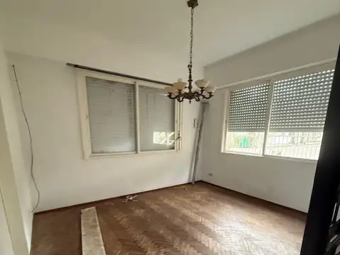 Casa en Alquiler con 1 cochera