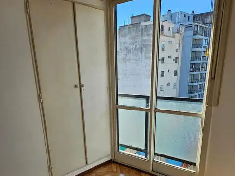 DEPARTAMENTO EN ALQUILER DE 3 AMBIENTES EN SAN TELMO MUY LUMINOSO