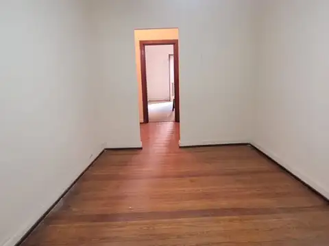 BALVANERA VENTA 2 AMB CON PATIO Y BALCÓN