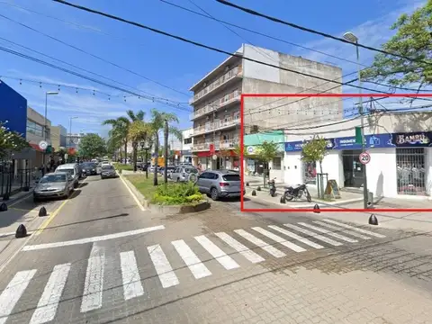LOTE CAMPANA CENTRO COMERCIAL DELLEPIANE Y ROCCA