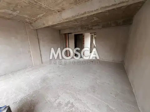 Oficina en Venta al Este