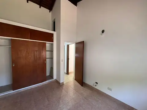 Depto Tipo Casa en Alquiler 17 años