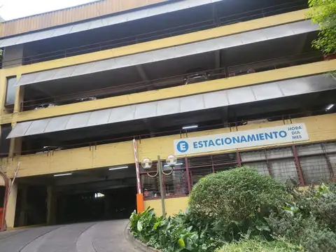 Avenida Rivadavia 18400