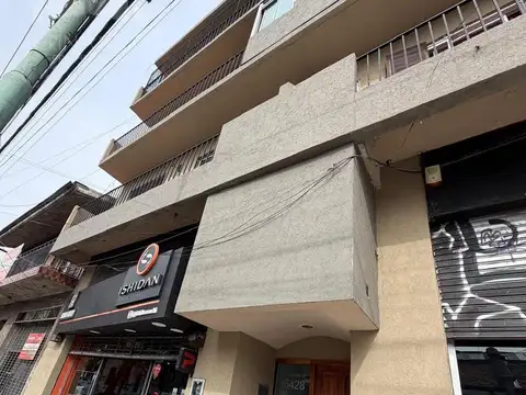 Venta Departamento 2 Ambientes Con Balcón Terraza en Haedo