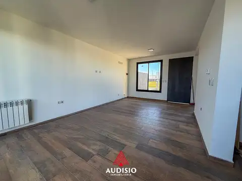 Depto Tipo Casa en Venta de 6 ambientes