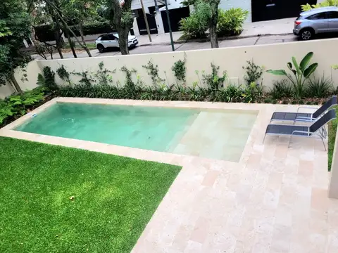 Casa 4 ambientes con 5 baños