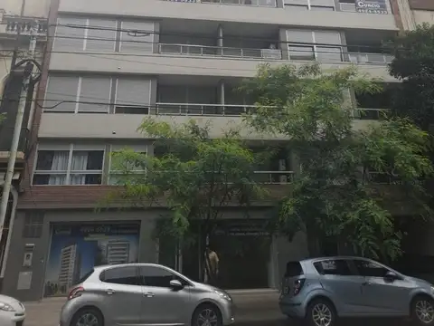 Local en Venta y Alquiler Apto Gastronómico - Av. Directorio - Caballito