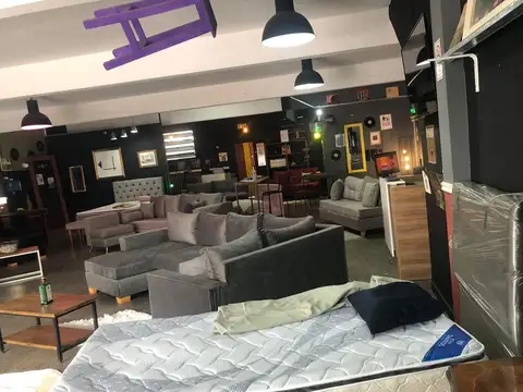 Local en Alquiler en Gregorio De Laferrere, $ 1.300.000