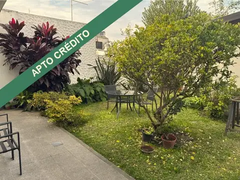 APTO CREDITO CHALET 4 AMB CON DEPENDENCIA, 2 COCHERAS, QUINCHO, EN CASEROS