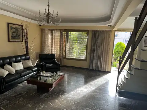 Casa en Venta en Caseros, USD 169.000