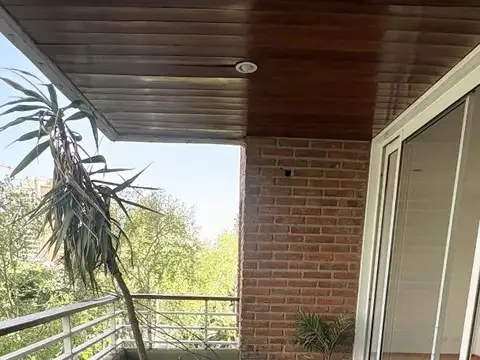 Departamento 4 ambientes con 2 baños