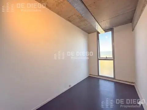 Oficina 3 ambientes con 1 baño