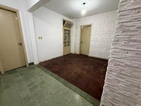 Depto Tipo Casa 2 ambientes con 1 baño