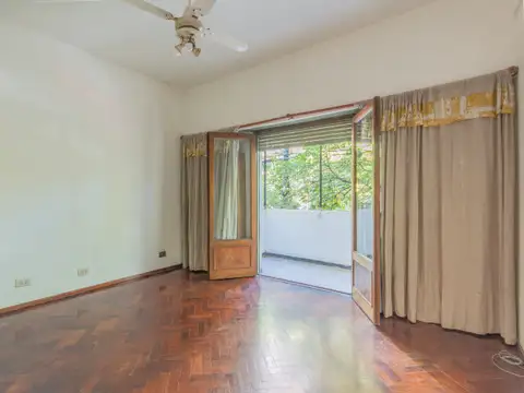 VENTA 2 AMBIENTES, BALCÒN AL FENTE  EN CABALLITO