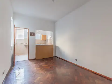 Rio de Janeiro 933 , Piso 1