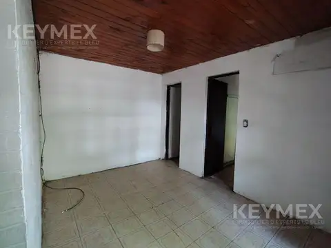 Casa 3 ambientes con 1 baño
