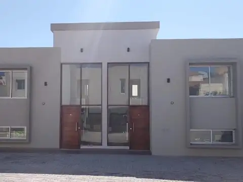 Muy lindo duplex Vta 2  dorm gal/asador/jardin Grand Bourg