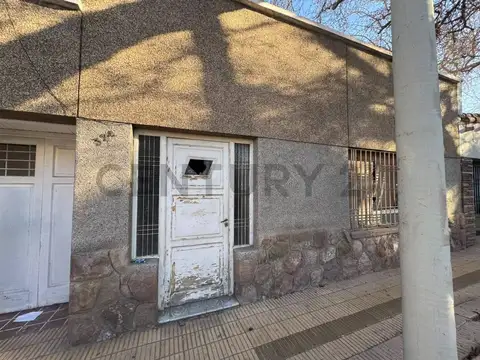 Juan B Justo 300, Piso 0
