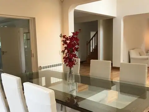 Casa en Venta de 5 dormitorios