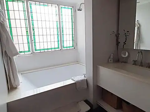 Departamento en Alquiler de 3 dormitorios