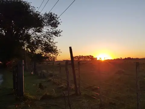 Villa Maria sobre Autopista