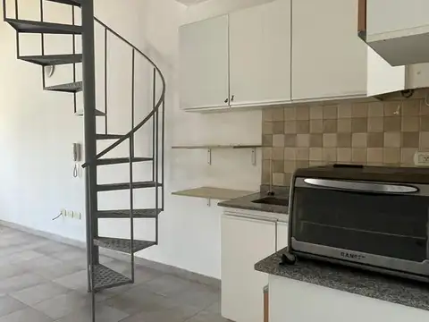 Departamento en Alquiler con 1 cocheras