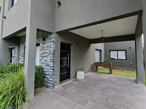 Casa en Alquiler 15 años