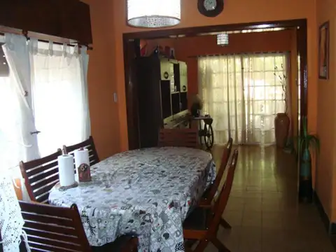 Casa En Venta En Quilmes Oeste Centro