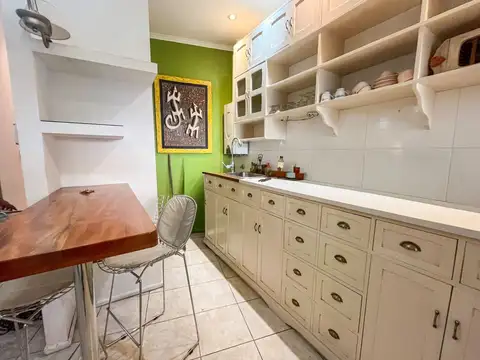 CASA EN VENTA 3 DORMITORIOS  ESPAÑA Y HOSPITALES