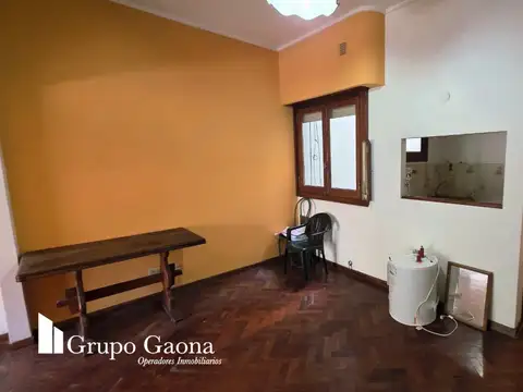 Doctor Tomás Manuel De Anchorena 1600, Piso 1