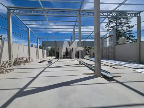 Galpon en Alquiler en Villanueva, USD 4.700