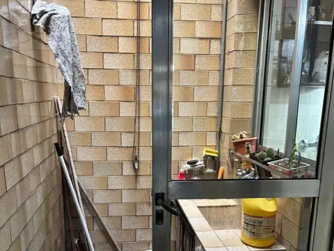 Depto Tipo Casa 4 ambientes con 2 baños