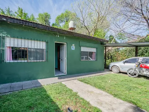 VENTA CASA 3 AMBIENTES- POSIBILIDADES DE CONSTRUIR