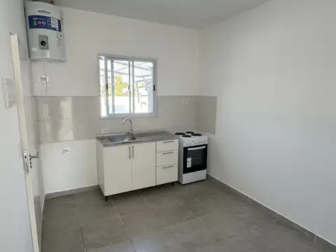Departamento en Alquiler en Jose Leon Suarez, $ 450.000