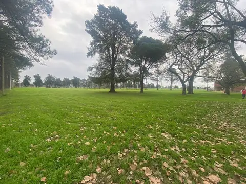 Lote Frente al Hoyo N° 1 en Country "Los Molinos"