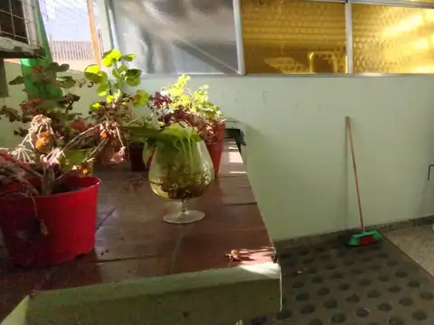 Depto Tipo Casa 4 ambientes con 1 baño