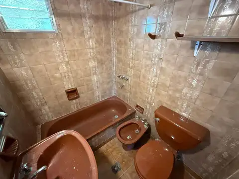 Departamento en Alquiler en Floresta, $ 800.000