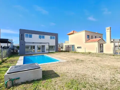 Casa en Venta de 4 dormitorios