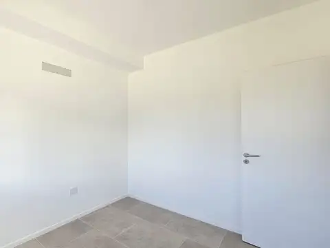 Venta Casa en San Pablo 5amb con sótano lote interno
