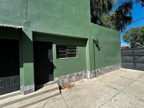 Depto Tipo Casa en Alquiler de 2 ambientes