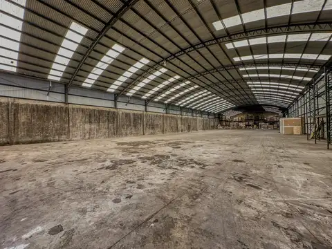 Galpon en Alquiler 60  mts Fondo